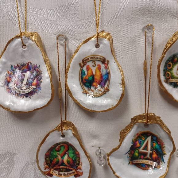Glorious Gold #1 12 Days of Christmas Oyster Shell Ornaments + 2 Bonus Ornaments - Picture 2 of 10